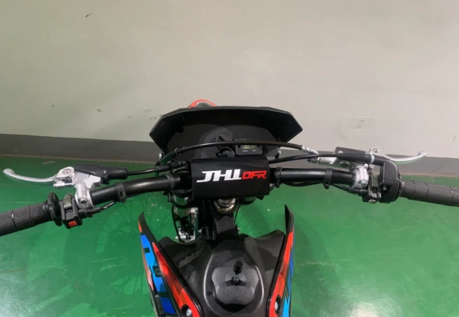 Питбайк JHLMOTO JHLofr LK125 17/14 (ZS154FMI-2) в Ессентуках