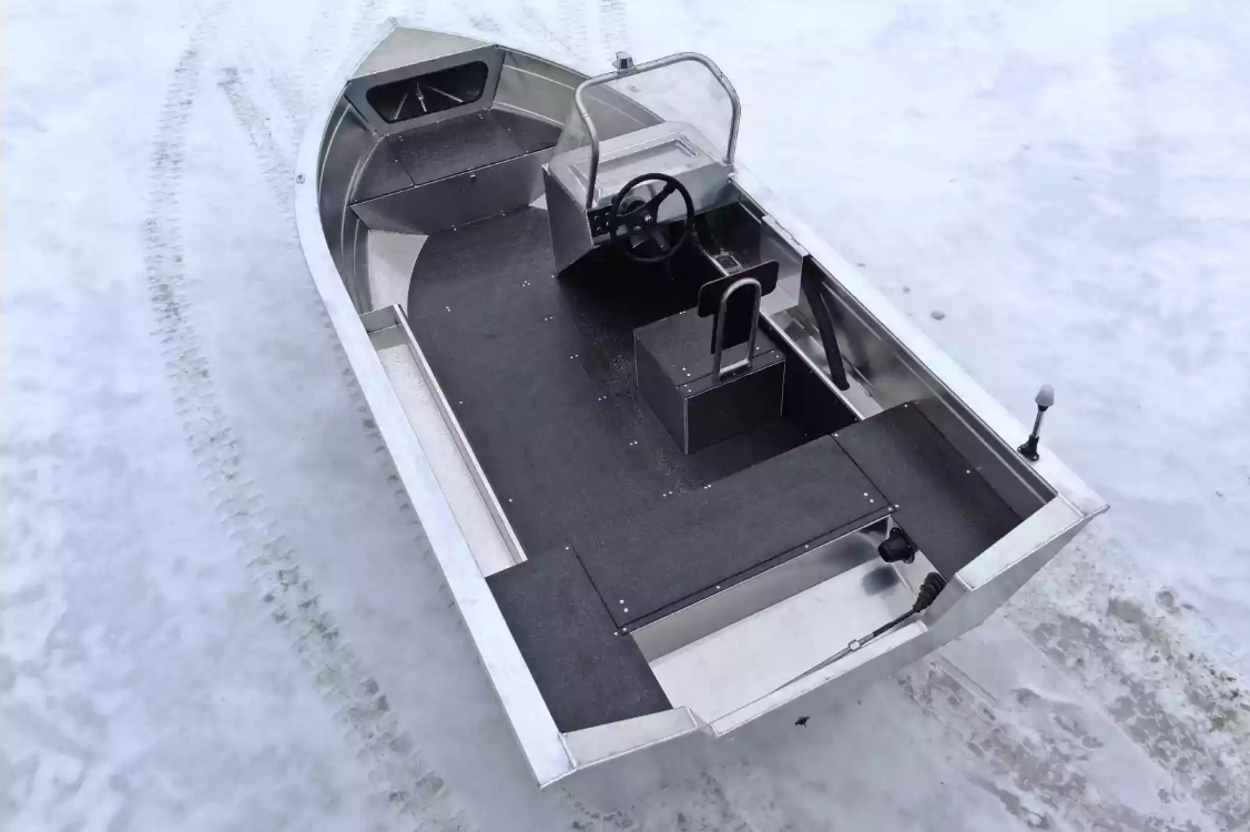 Алюминиевая лодка Неман-400 С в Ессентуках