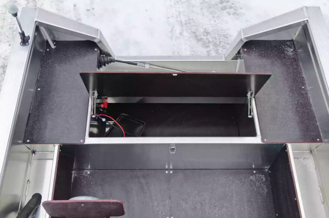 Алюминиевая лодка Неман-400 С в Ессентуках