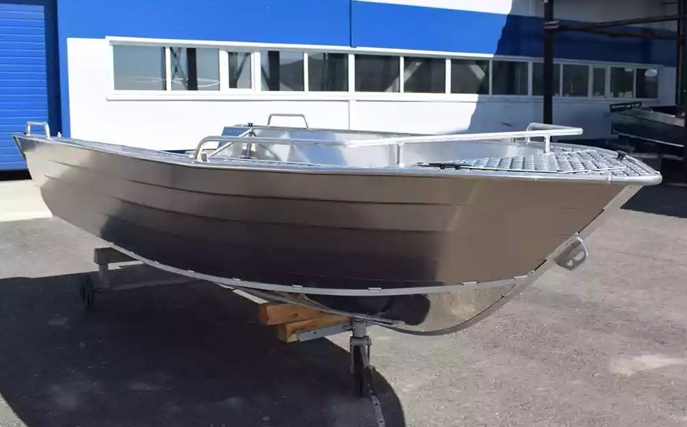 Алюминиевая лодка Неман-500 P в Ессентуках