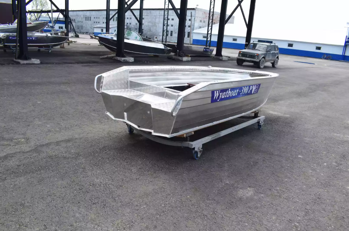 Алюминиевая лодка Wyatboat-390Р Увеличенный борт в Ессентуках