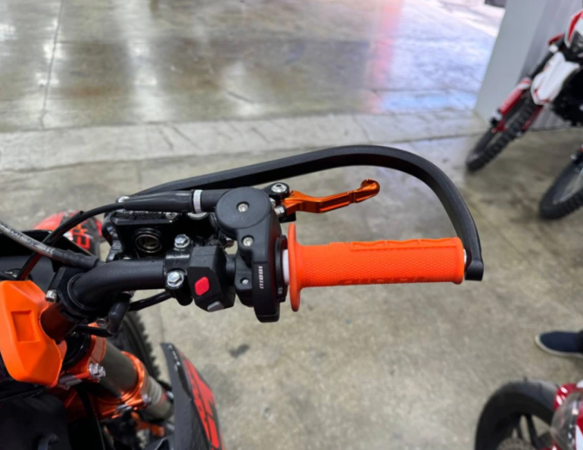 Кроссовый мотоцикл FAIDET PR300 MAX WP в Ессентуках