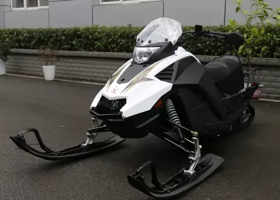 Снегоход ULAR 220 в Ессентуках