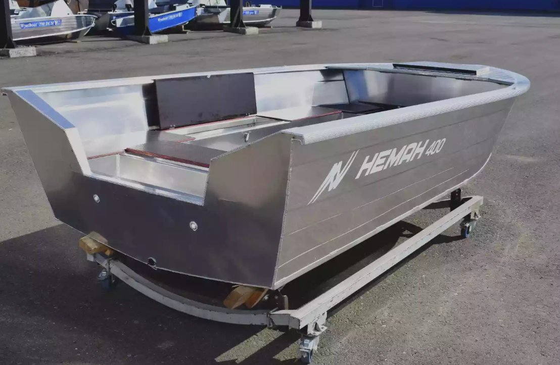 Алюминиевая лодка Неман-400 Р PRO в Ессентуках