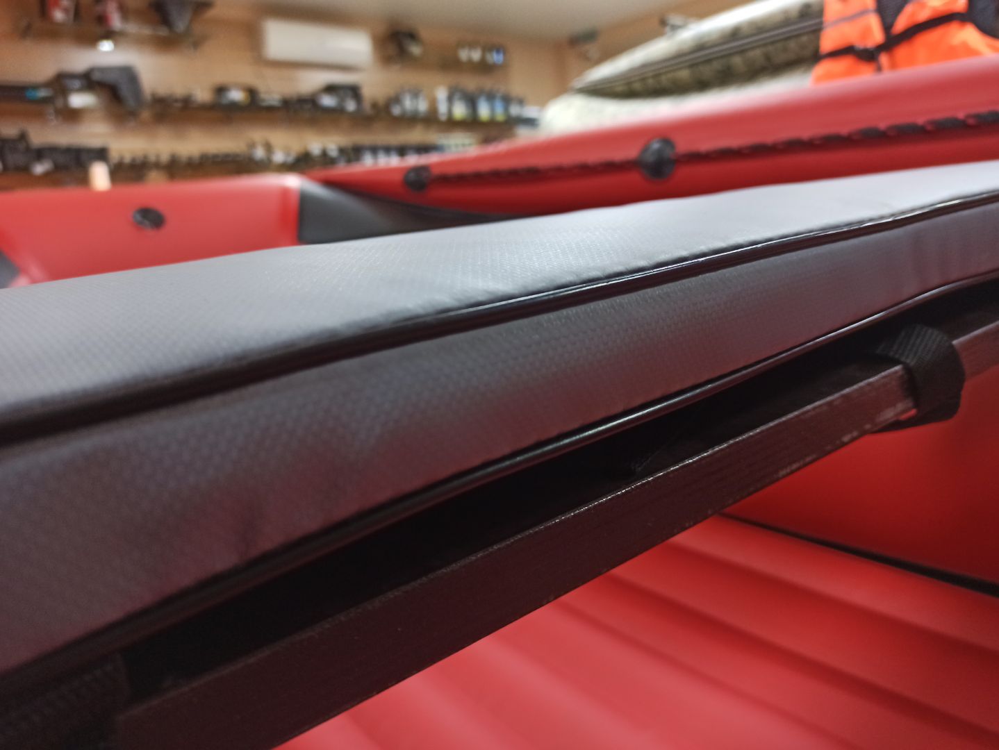 КОМПЛЕКТ МЯГКИХ НАКЛАДОК С СУМКОЙ ДЛЯ ЛОДОК 90Х20 СЕРЫЙ в Ессентуках