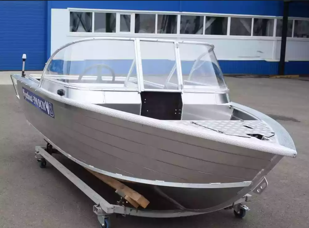 Алюминиевая лодка Wyatboat-390 DCM Увеличенный борт в Ессентуках
