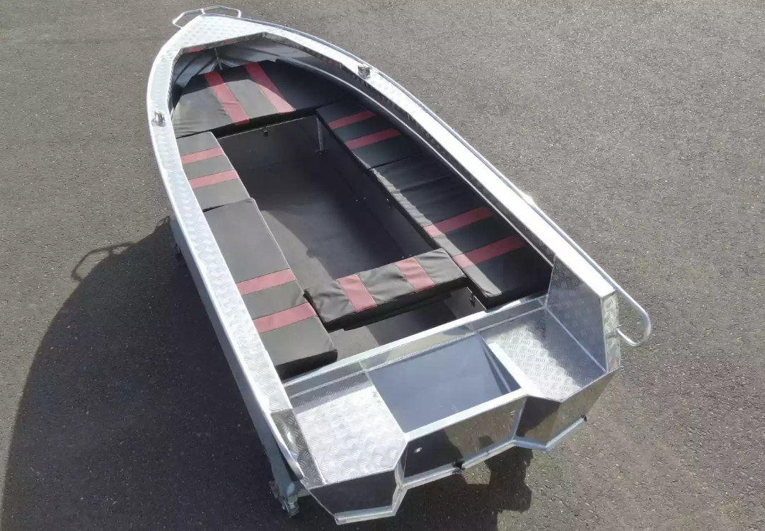 Алюминиевая лодка Wyatboat-390РМ увеличенный борт в Ессентуках