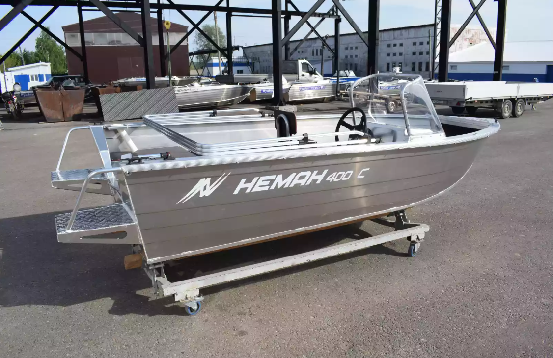 Алюминиевая лодка Неман-400 С в Ессентуках