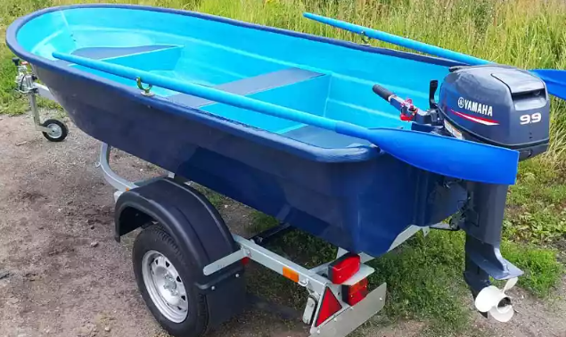 Стеклопластиковая лодка Neman-340 (тримаран) в Ессентуках