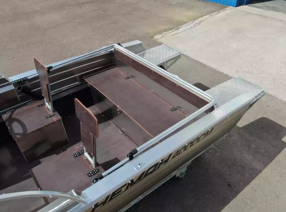 Алюминиевая лодка  Неман-400 DCM NEW в Ессентуках