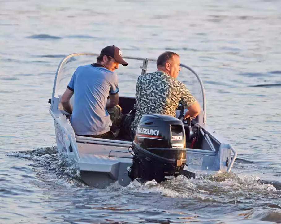 Алюминиевая лодка Wyatboat-390 DCM в Ессентуках