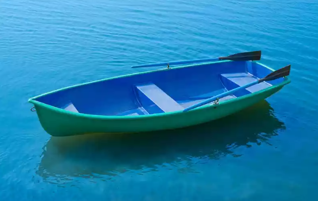 Стеклопластиковая лодка Дельфин в Ессентуках