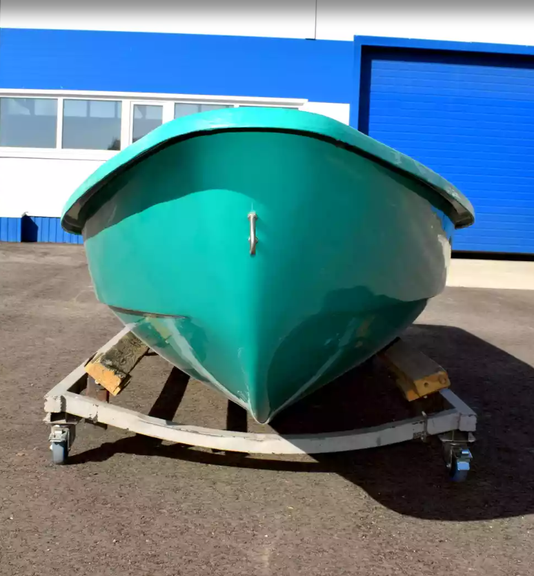 Стеклопластиковая Лодка Голавль в Ессентуках