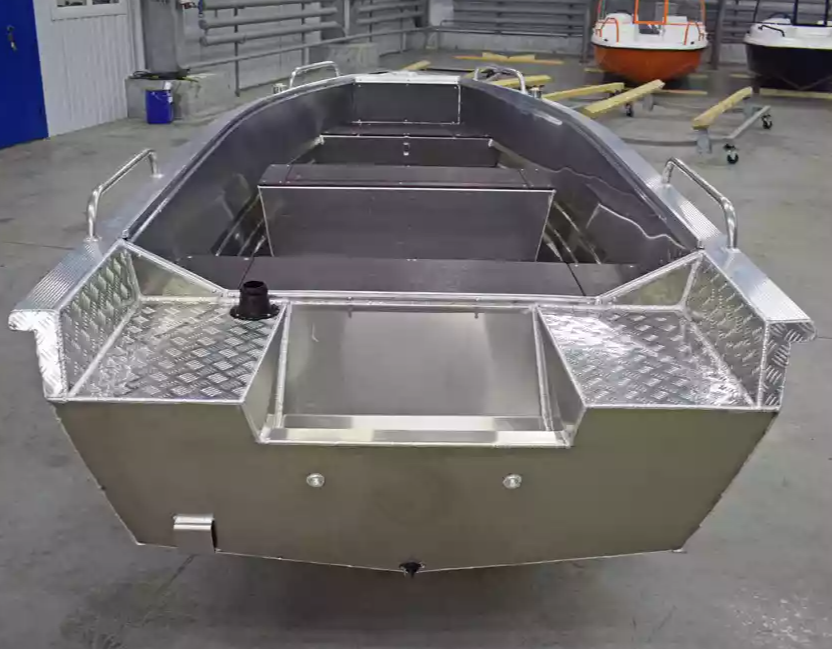 Алюминиевая лодка  Wyatboat-430 Р в Ессентуках