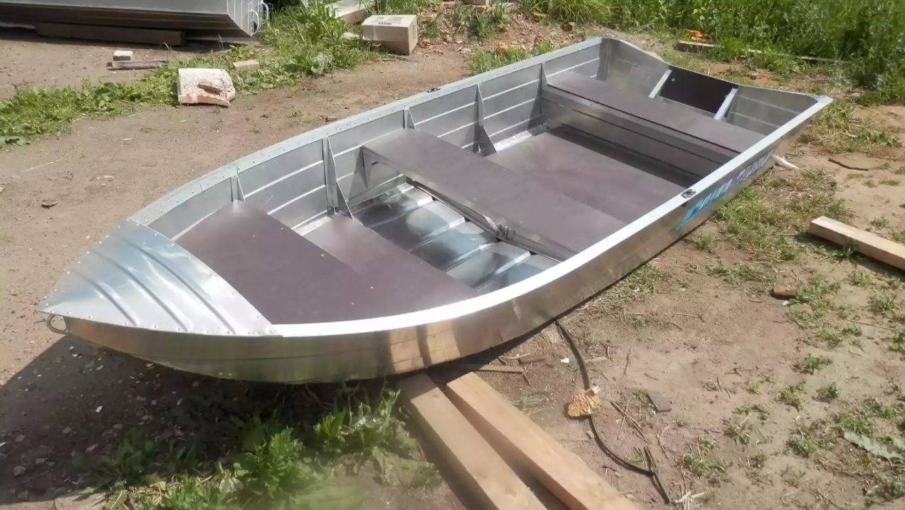 Алюминиевая лодка Вятка-Профи 32 в Ессентуках