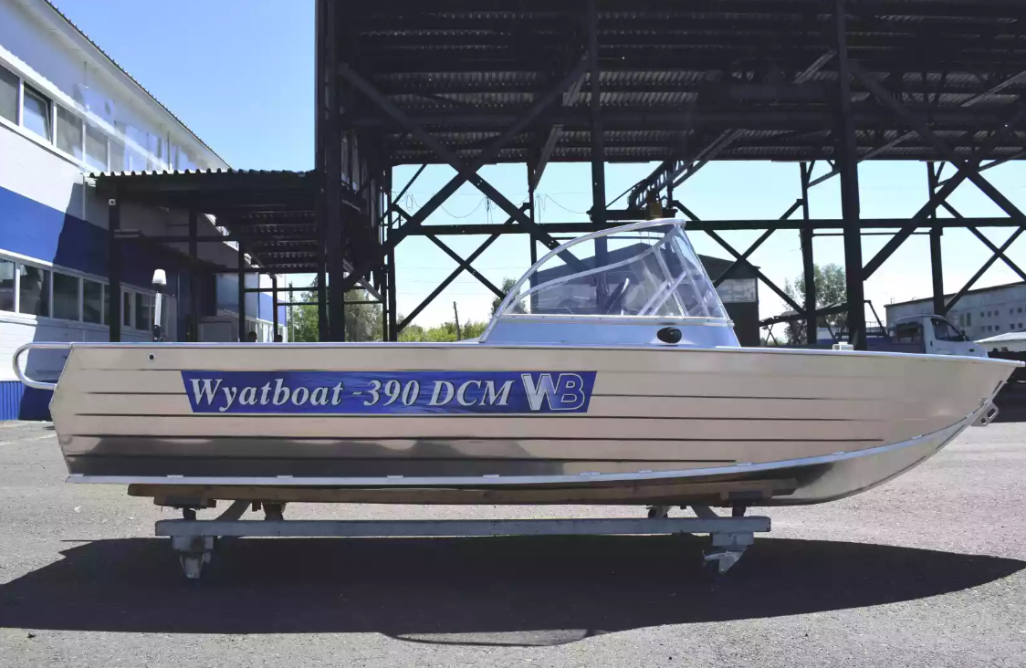 Алюминиевая лодка Wyatboat-390 DCM в Ессентуках