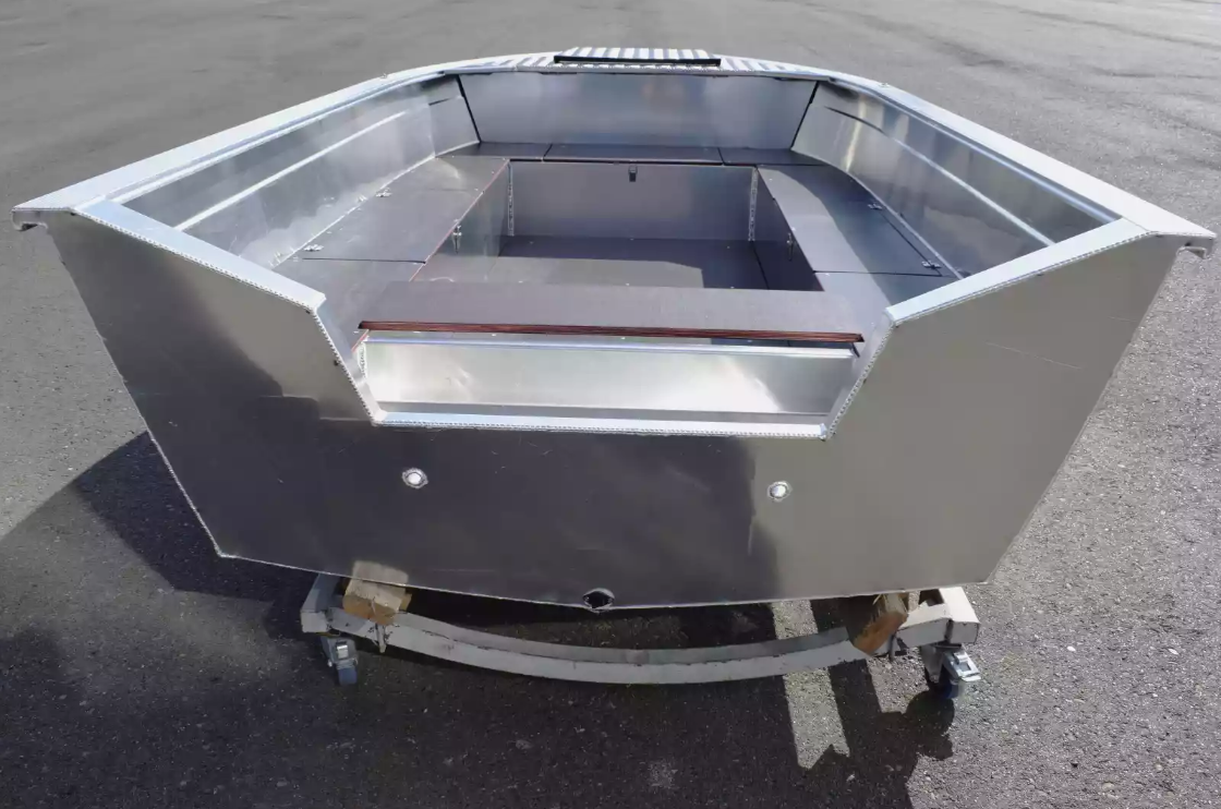 Алюминиевая лодка Неман-400 Р PRO в Ессентуках