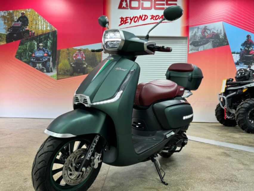 Скутер PROMAX Miami 240 (49) в Ессентуках