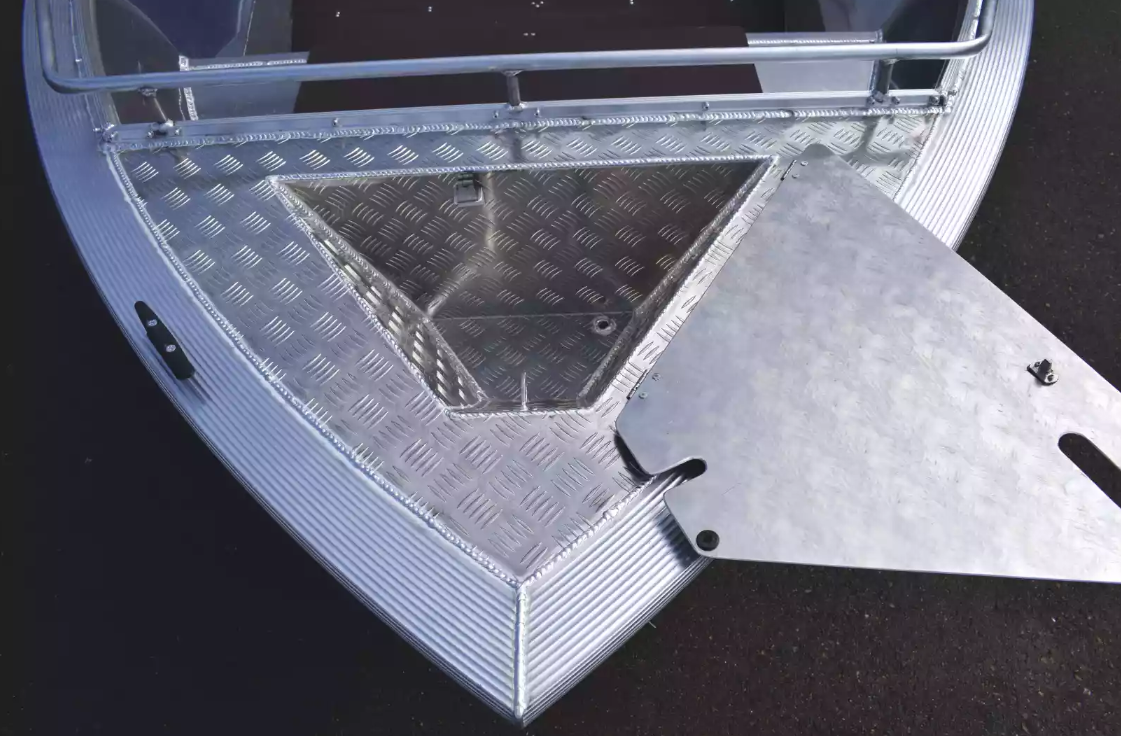 Алюминиевая лодка Неман-500 P в Ессентуках