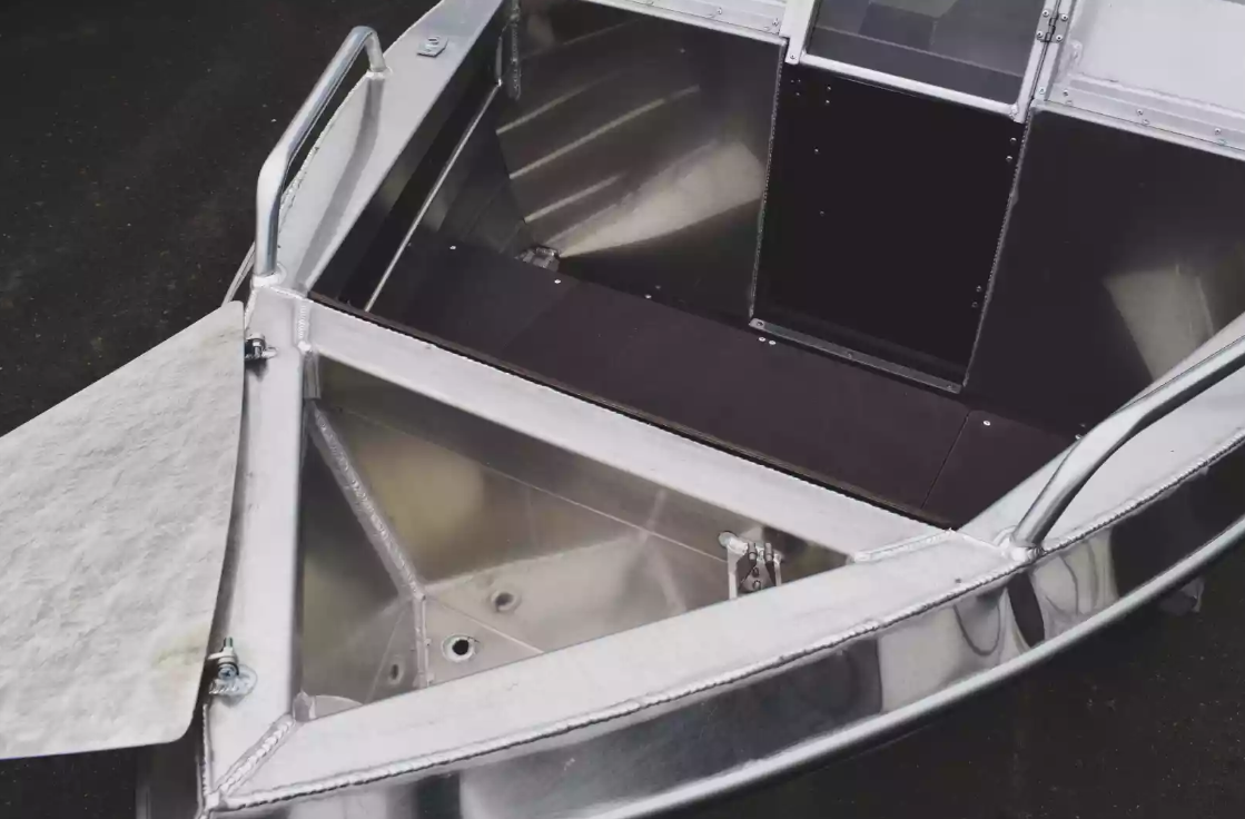 Алюминиевая лодка  Neman-400 DC в Ессентуках