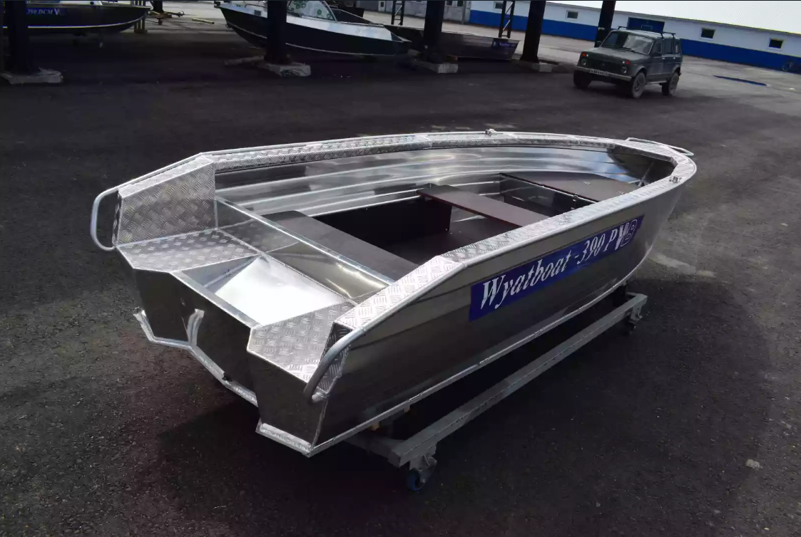 Алюминиевая лодка Wyatboat-390Р Увеличенный борт в Ессентуках