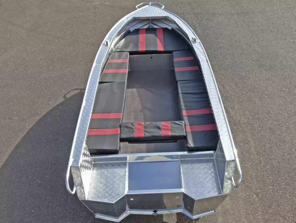 Алюминиевая лодка Wyatboat-390РМ увеличенный борт в Ессентуках