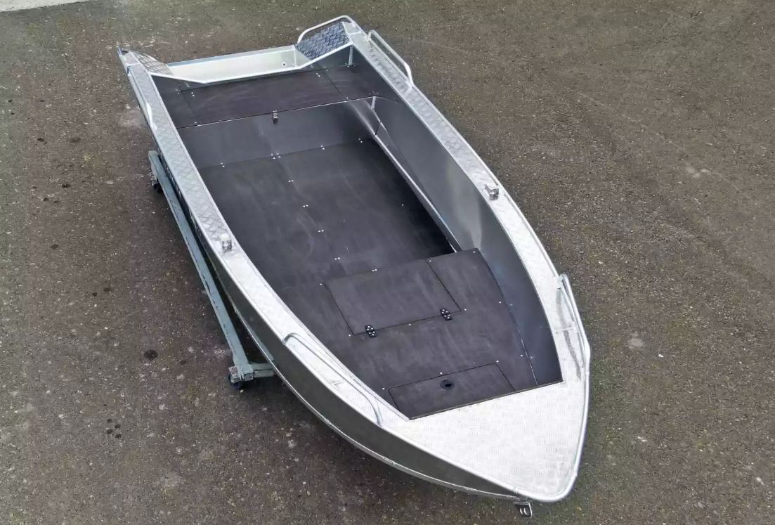 Алюминиевая лодка  Wyatboat-430М FISH в Ессентуках