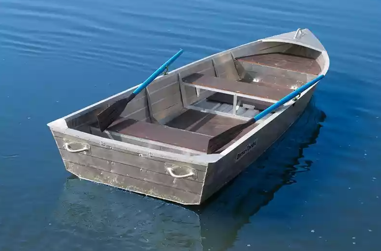 Алюминиевая лодка Вятка-Профи 32 в Ессентуках