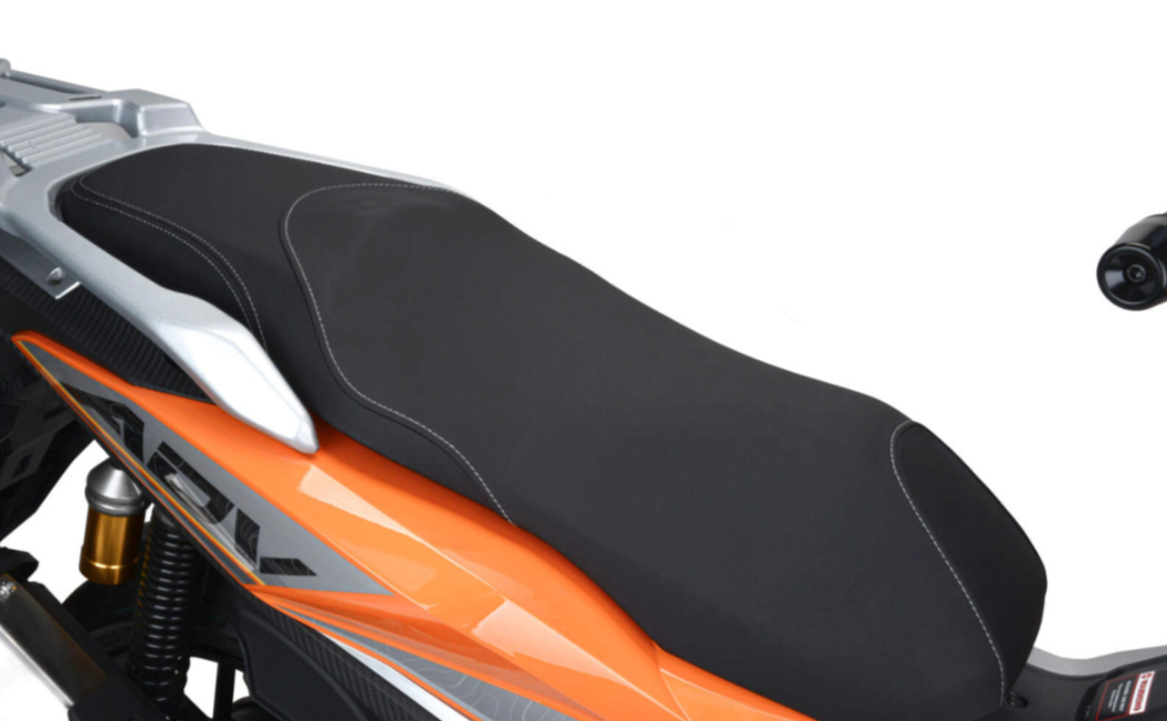 Скутер MOTOLAND (МОТОЛЕНД) T-MAX 150 в Ессентуках