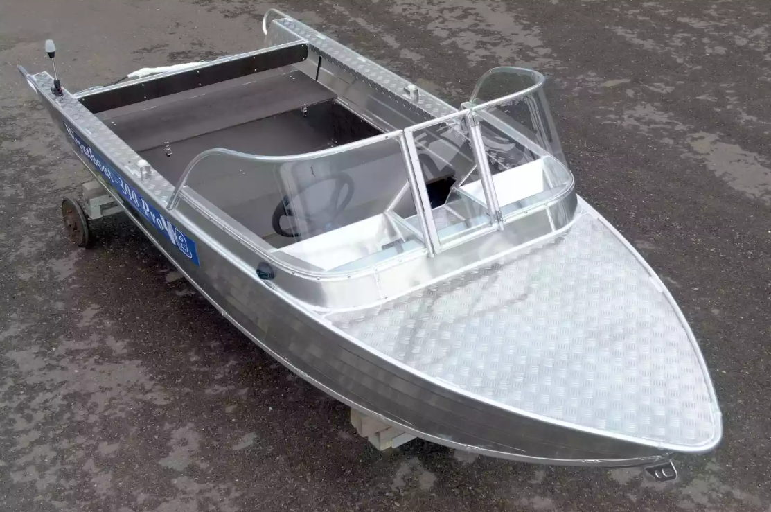 Алюминиевая лодка Wyatboat-390 Pro в Ессентуках