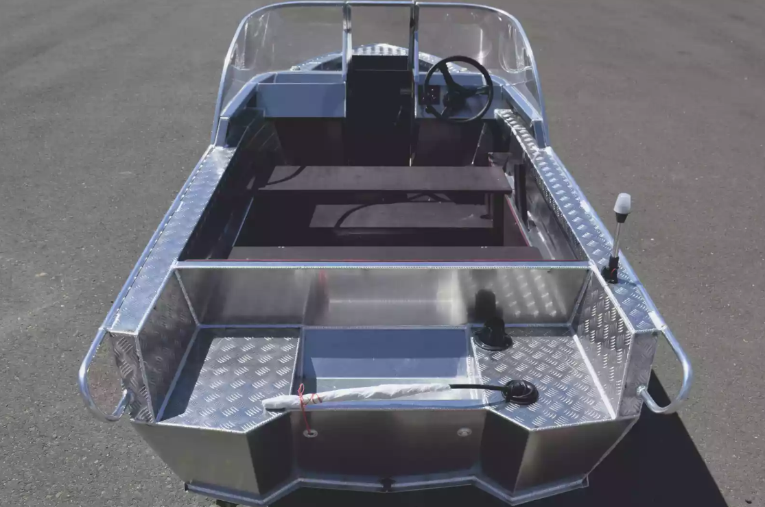 Алюминиевая лодка Wyatboat-390 DCM в Ессентуках