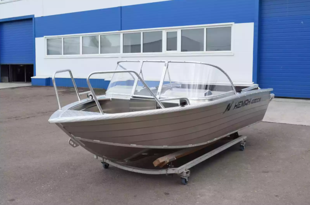 Алюминиевая лодка  Неман-400 DCM NEW в Ессентуках