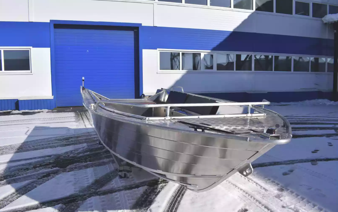 Алюминиевая лодка Неман-500 P в Ессентуках