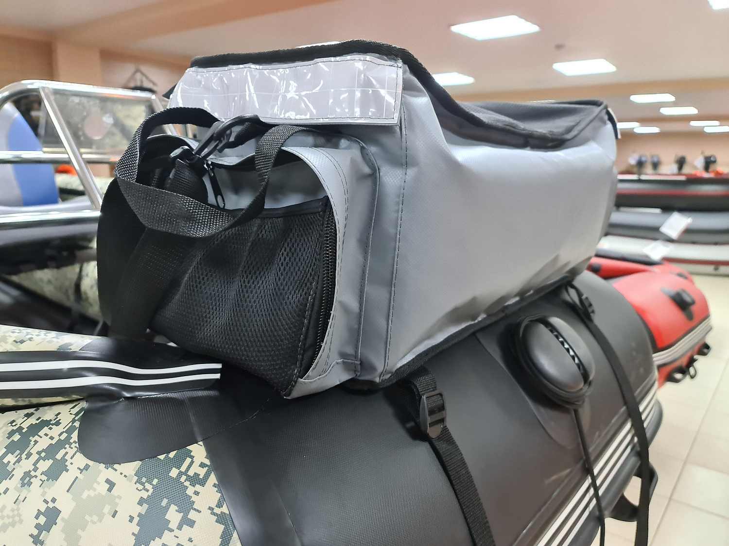 СУМКА ЛЮКС НА БАЛЛОН ДЛЯ ЛОДОК ПВХ 50Х25Х25 СМ в Ессентуках