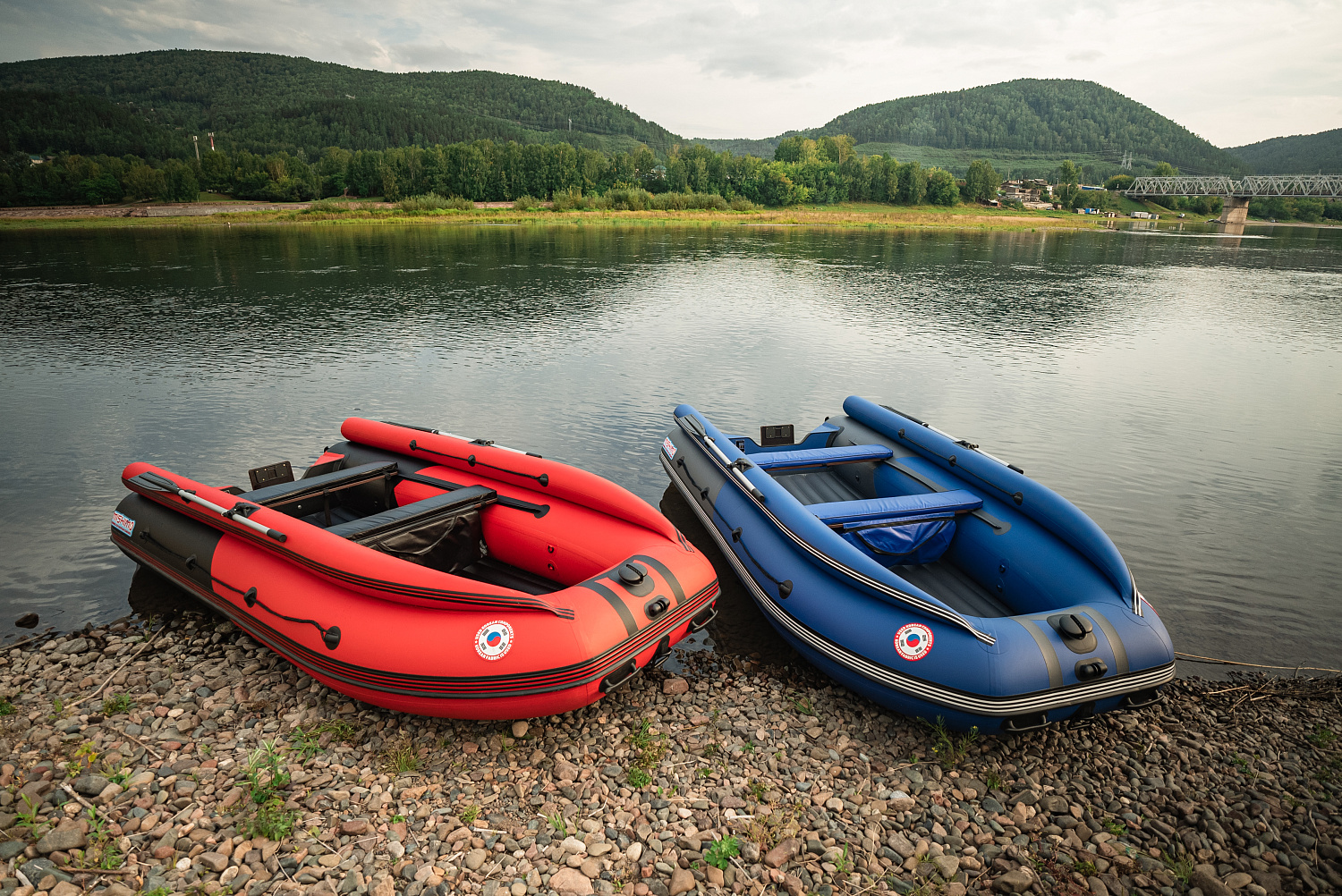 Лодка MISHIMO RIVER FJET PRO 430  под водомет в Ессентуках