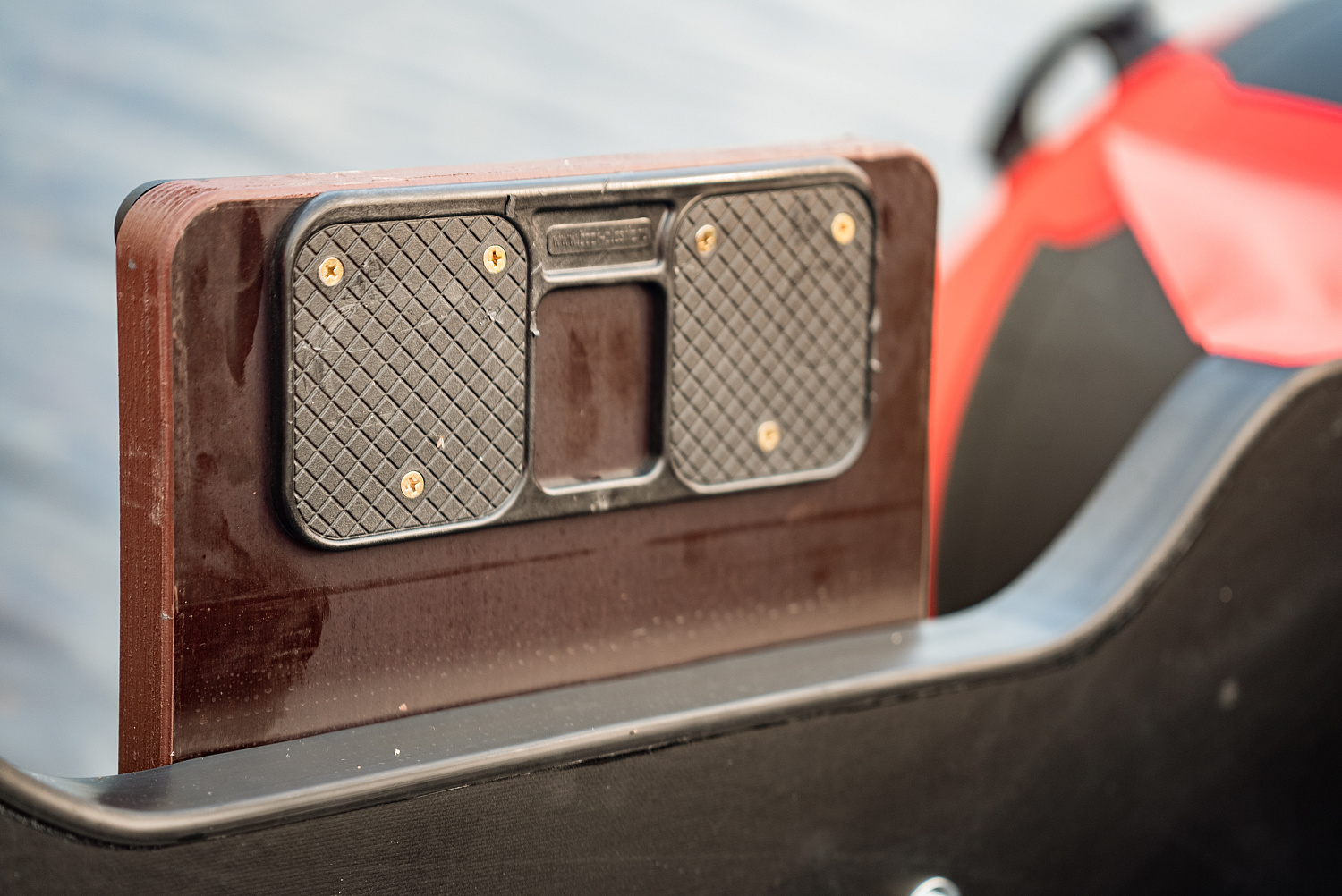 Лодка MISHIMO RIVER FJET PRO 430  под водомет в Ессентуках